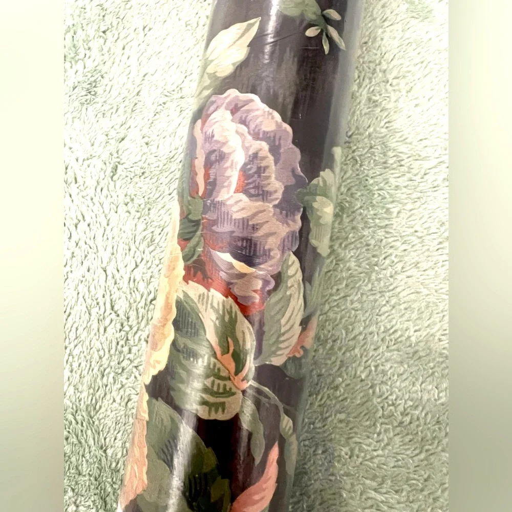 Parkview Designs Pre Pasted Vinyl Flowers Wallcovering Roll 16535 56.5 sq ft NWT